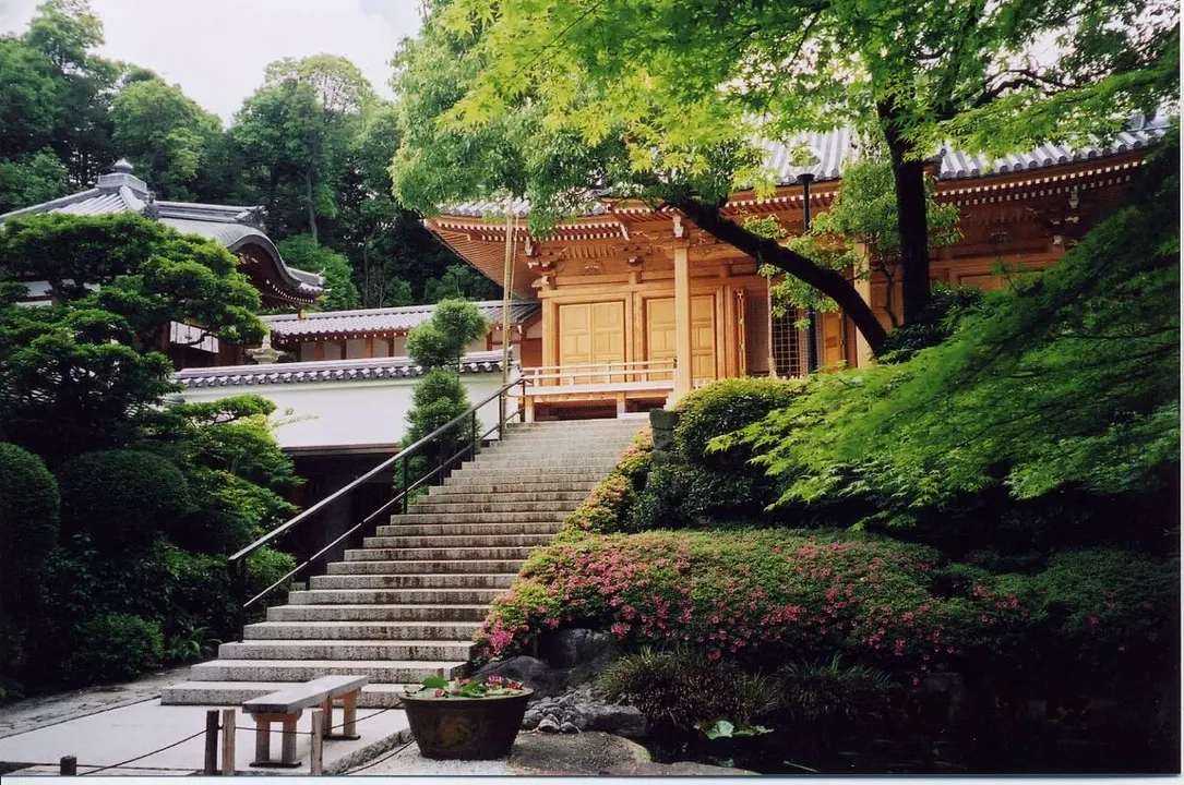 尊鉢厄神 釈迦院