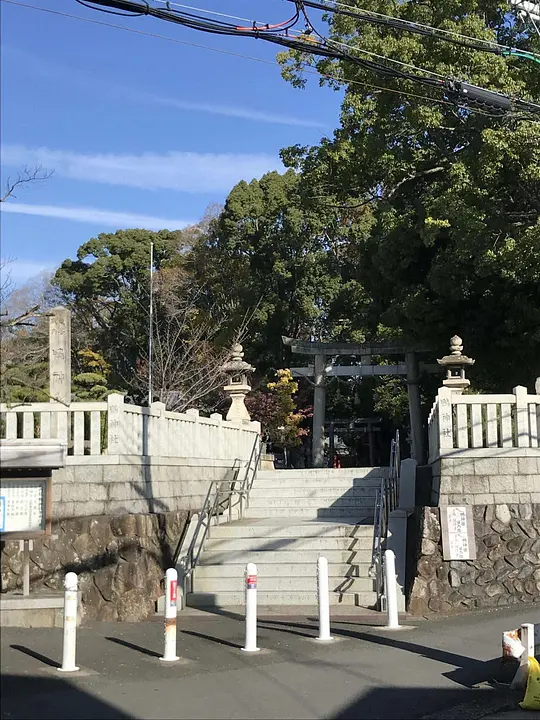 鴨神社