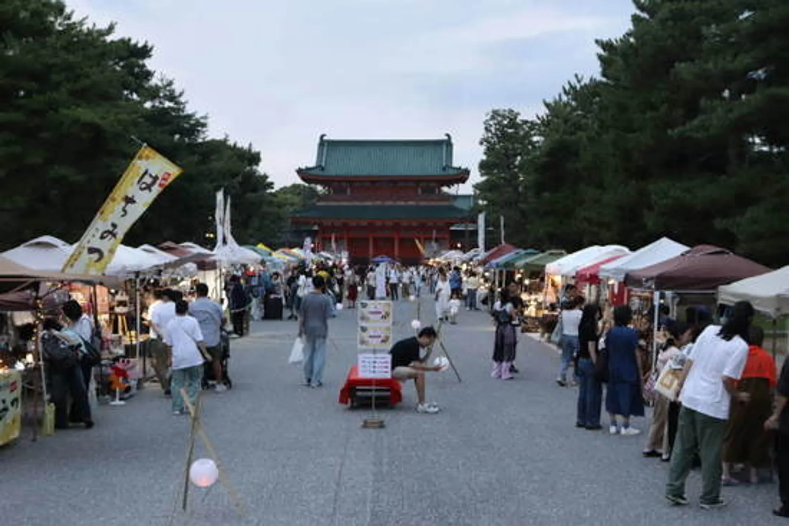 平安楽市（岡崎公園手づくり市）.jpg