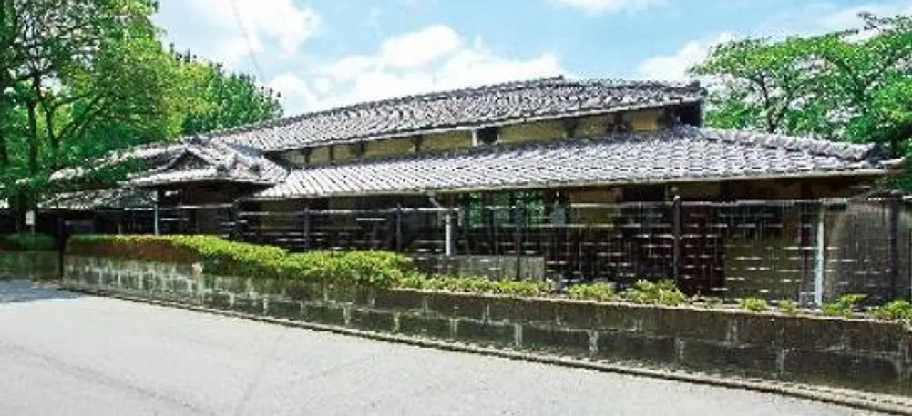 旧新田小学校校舎