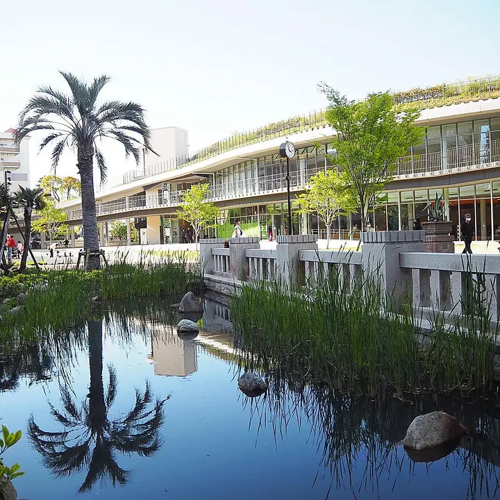 宝塚市立文化芸術センター